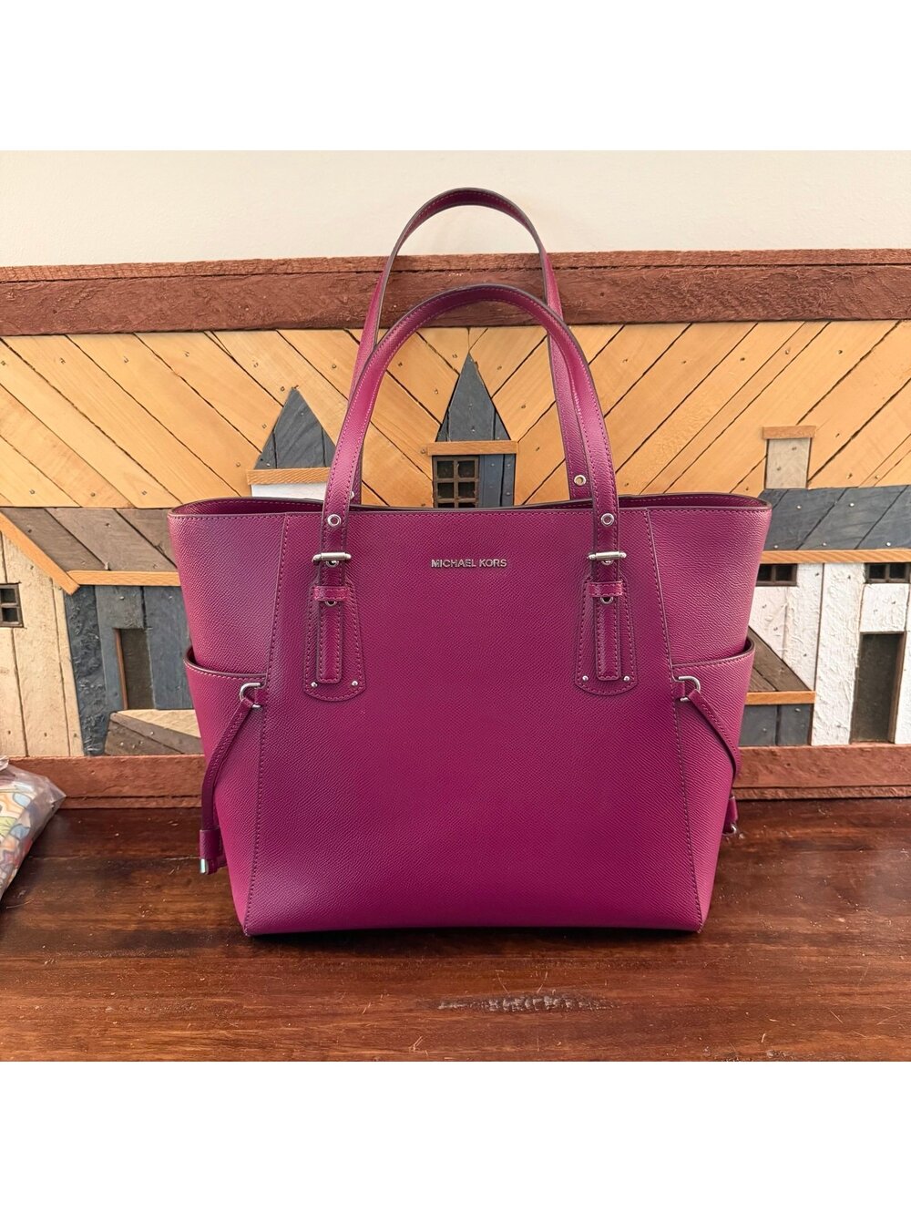 Michael Kors Voyager Medium Leather Shoulder Tote Bag‎ Deep Berry